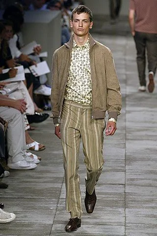 Look 18